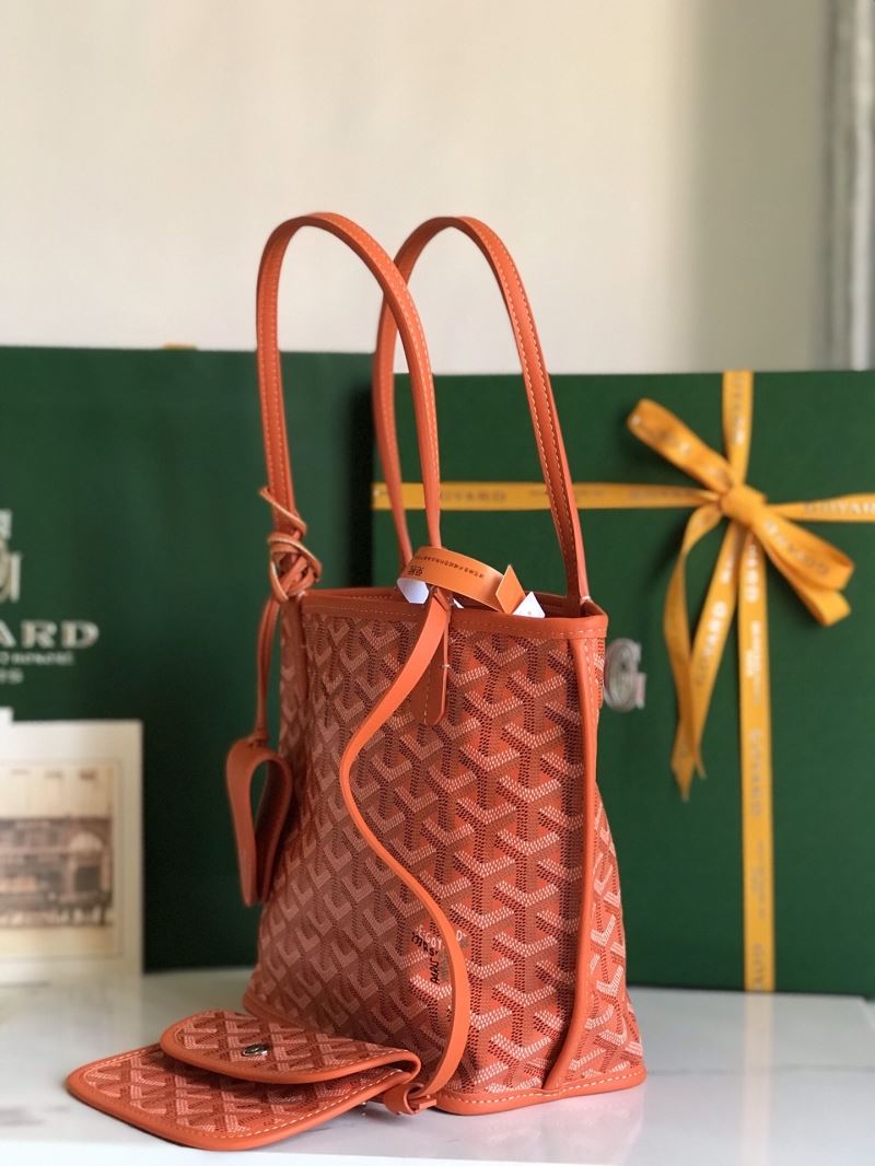 Goyard Shopping Bags